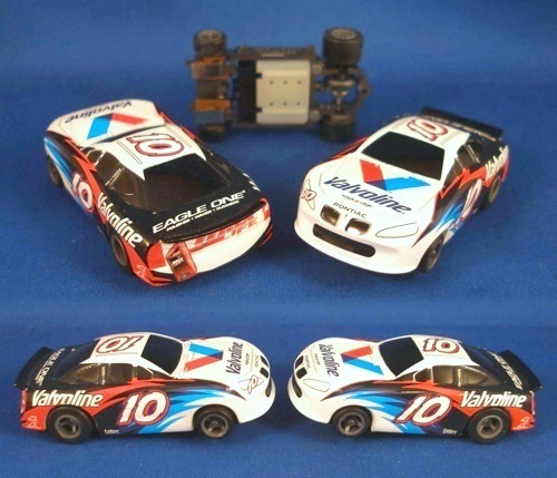 2004 LIFE-LIKE Pontiac MIBag 10 RIGGS Set Slot Car 9377